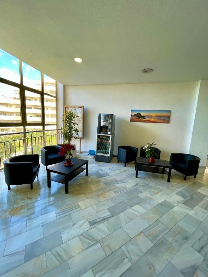 Paradise Apartment *