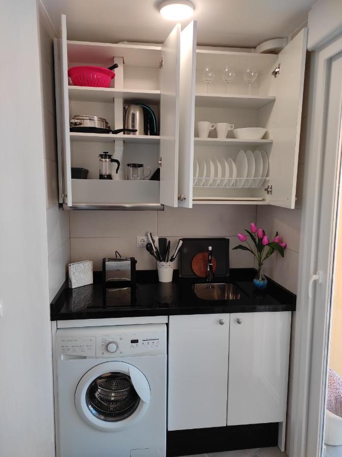 Estudio Recien Reformado En Primera Linea De Playa Appartement Benalmádena