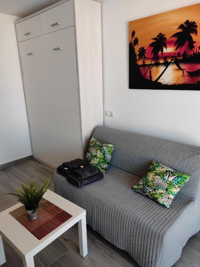 Estudio Recien Reformado En Primera Linea De Playa Apartment Benalmadena