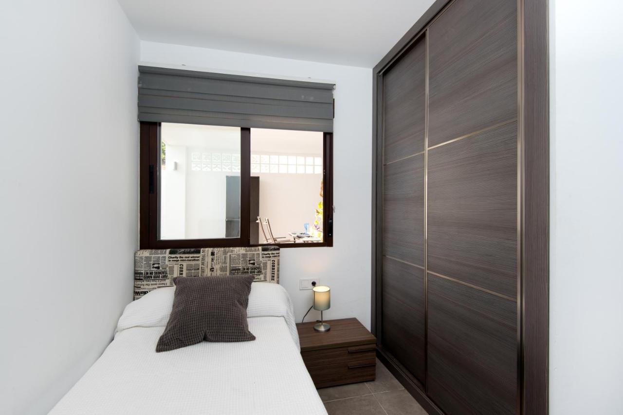 Pets Friendly Apartment, Next To The Marina And Arroyo De La Miel Apartment Benalmádena