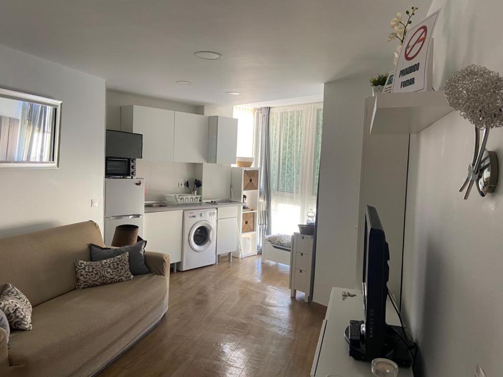 Precioso Apartamento En Primera Linea De Playa. * Benalmadena