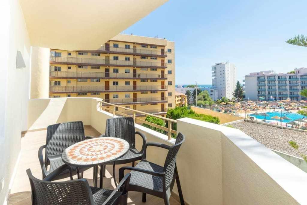 Santa Marta Al Lado De Servicios Y De La Playa Benalmadena