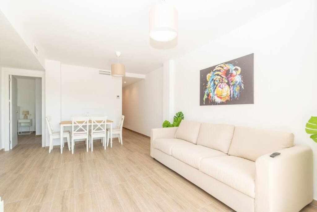 Apartment Santa Marta Al Lado De Servicios Y De La Playa Benalmadena