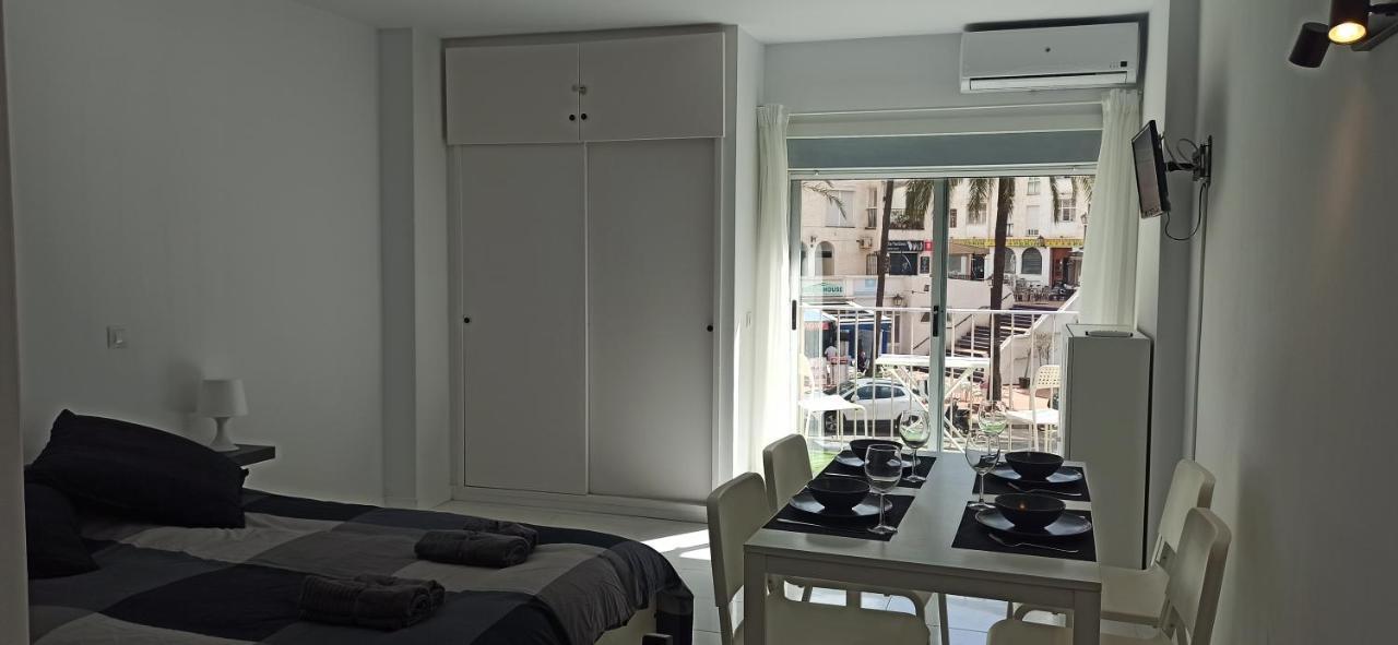 Estudio Vacacional Minerva 27 *