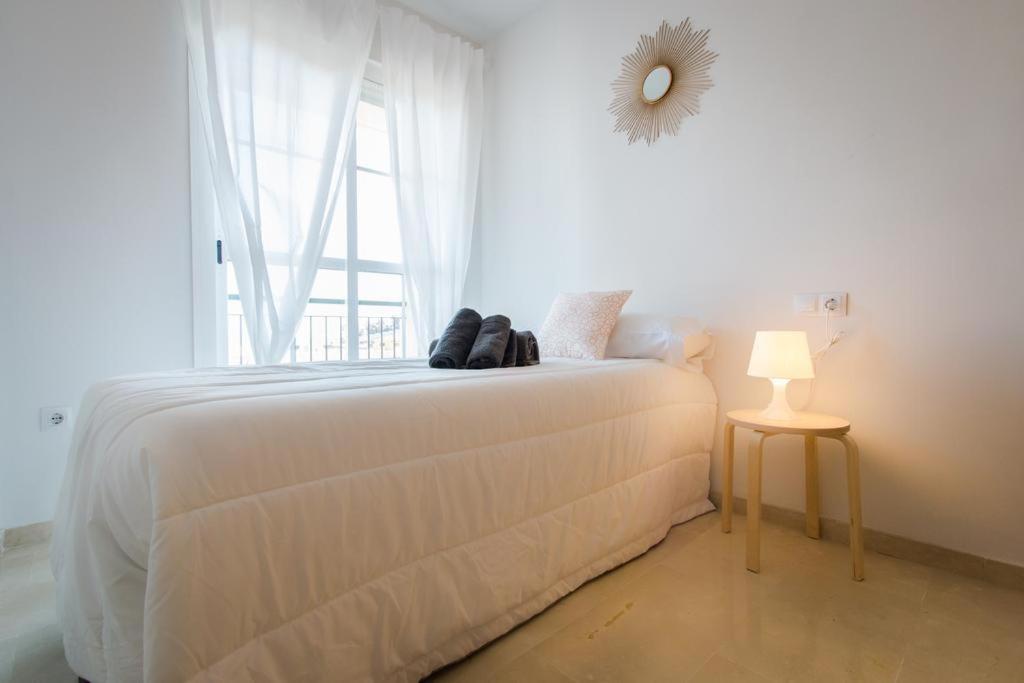 Costa, 2 Habitaciones, Terraza, Luminoso, Wifi Y Parking
