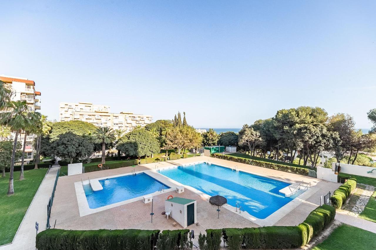 Apartment Sun Coast -- Superb With 4 Pools, Gardens & Breakfast