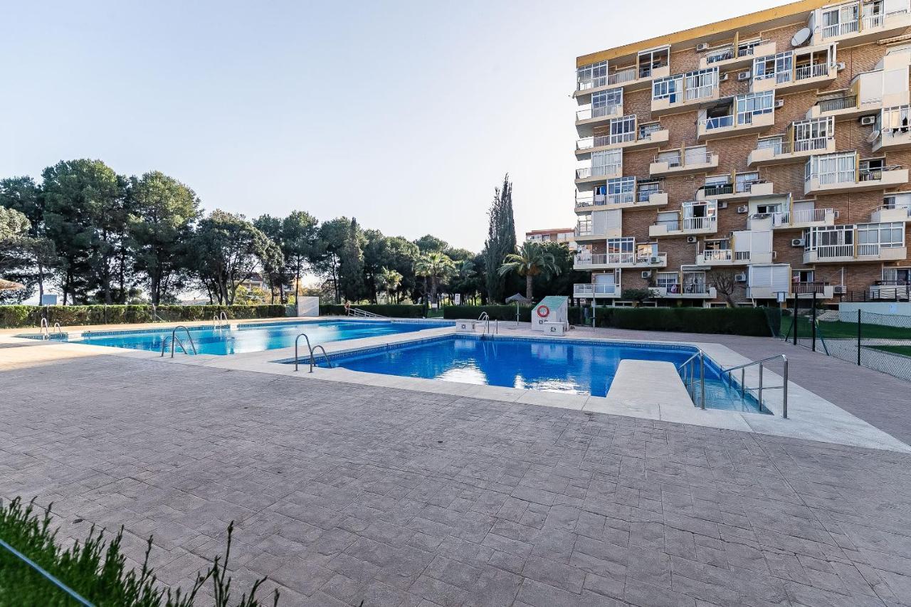 Apartment Sun Coast -- Superb With 4 Pools, Gardens & Breakfast Benalmadena