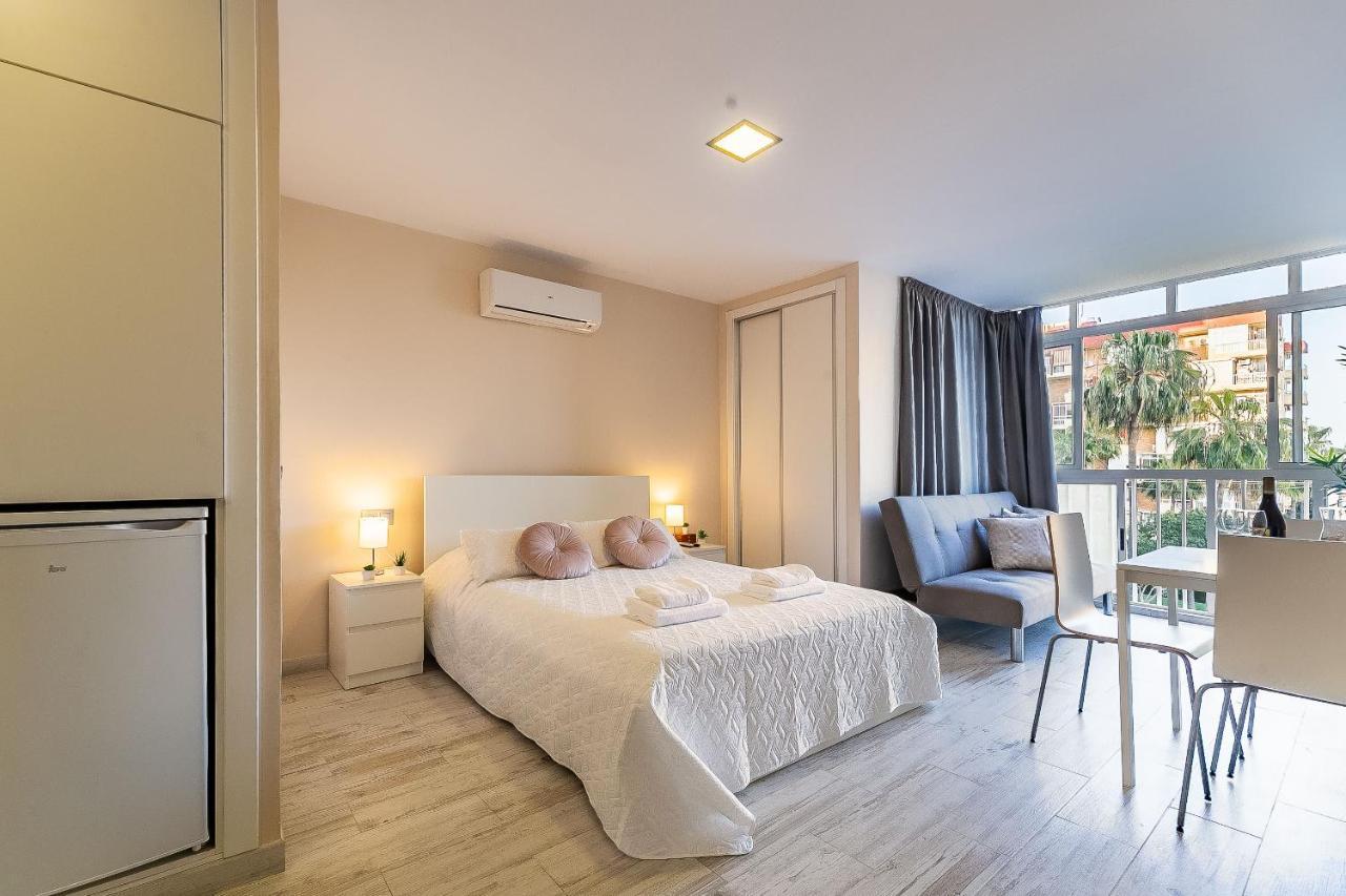 Sun Coast -- Superb With 4 Pools, Gardens & Breakfast * Benalmadena
