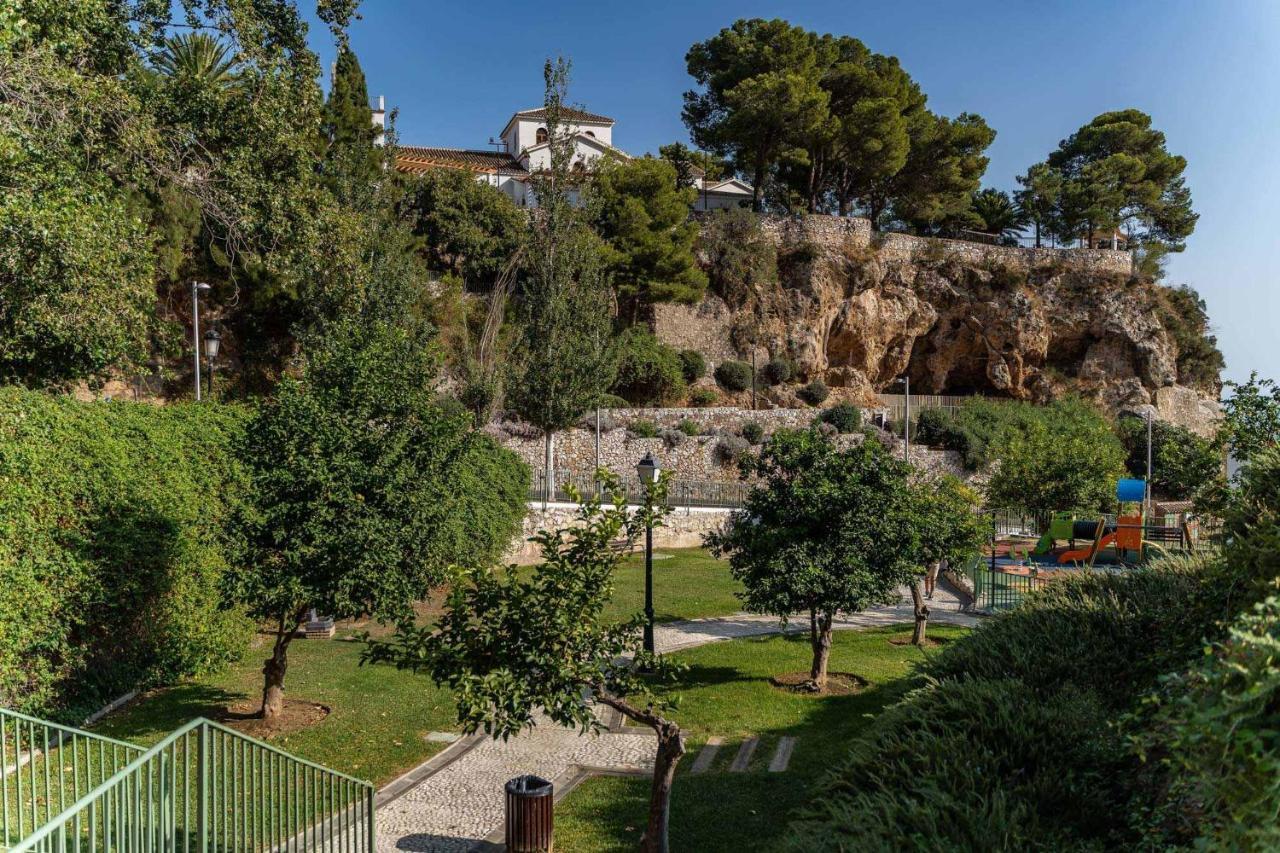 Sun Coast -- Superb With 4 Pools, Gardens & Breakfast Appartement