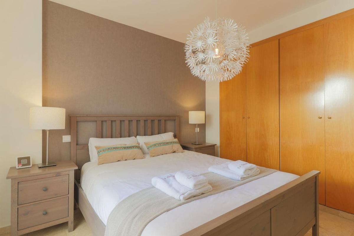 C43 - Family House With Terrace And Shared Pool Holiday home Benalmadena