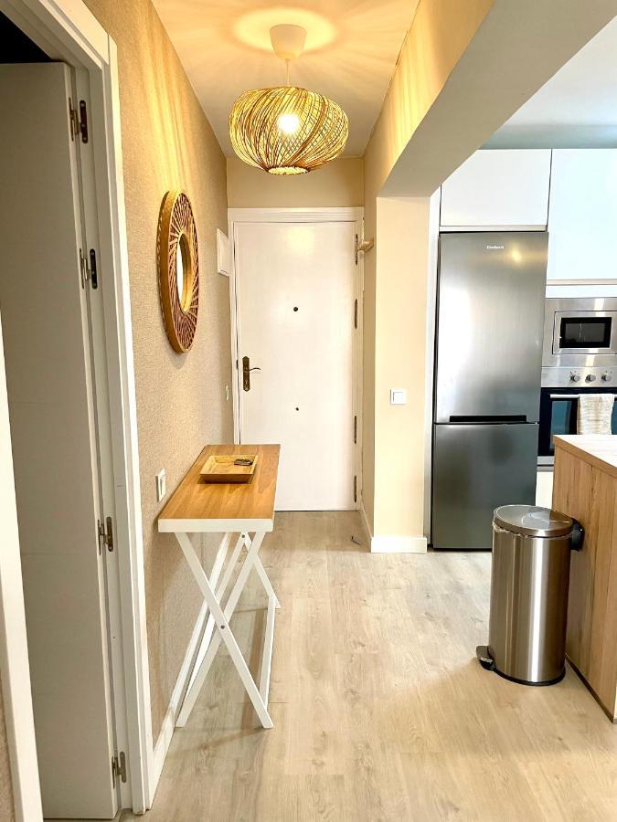 Apartment Piso Centrico En Calle Luis Vives 1,