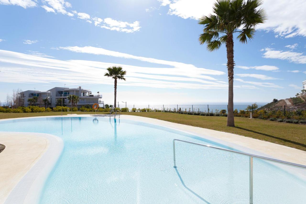 El Higueron. South Beach 4. 3 Bedrooms, Sea Views, Terrace And Pool *