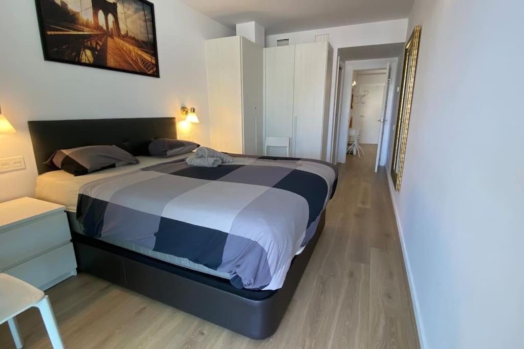 Apartment 2 Bedroom Luxury In *