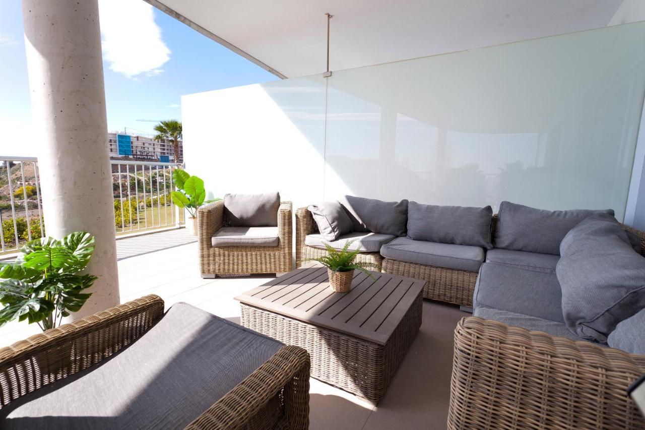 El Higueron. South Beach 4. 3 Bedrooms, Sea Views, Terrace And Pool Appartement *