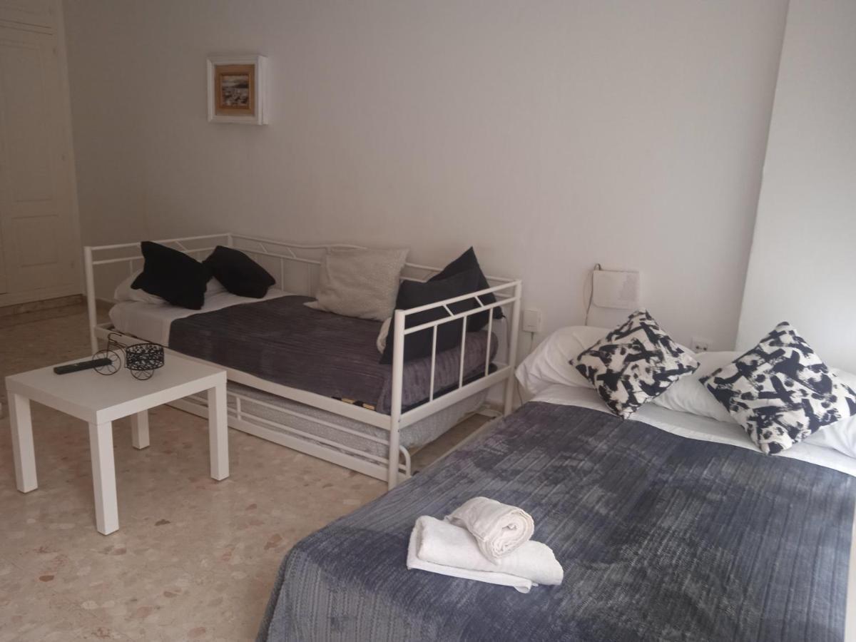 Coqueto Estudio Con Piscina Benalmadena