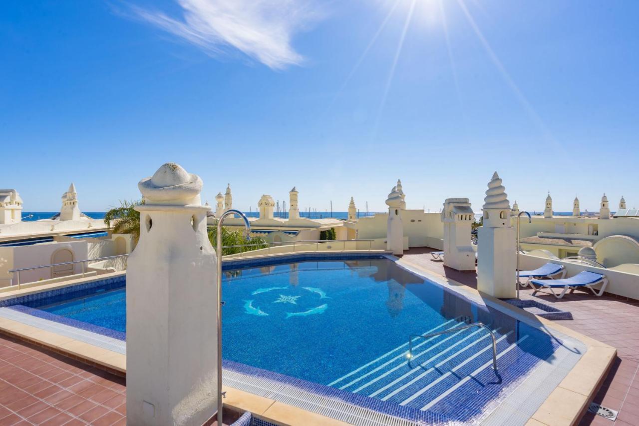 Apartment Malaga Puerto Benalmadena: Seaside With Pool And Marina Views Benalmadena