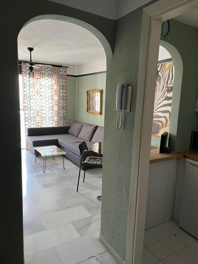 Apartment Lovely For 2 To 4 People---apartamento De Dos A Cuatro Personas