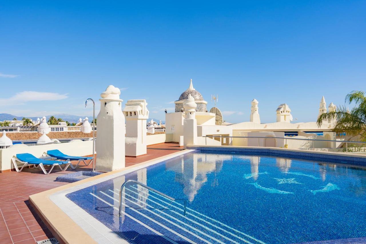 Apartment Malaga Puerto Benalmadena: Seaside With Pool And Marina Views