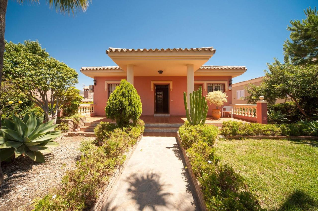 Villa Torrequebrada By *