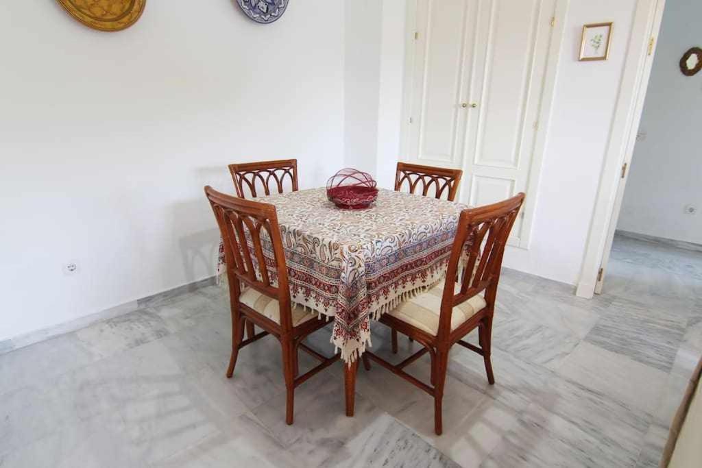 Timon House Playa 70m Piscina Parking Apartment