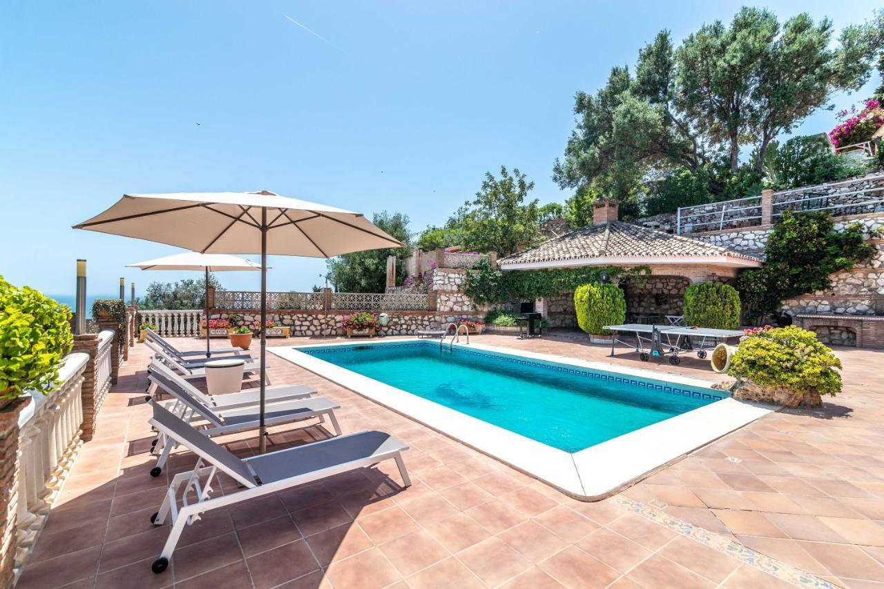 Villa Vb Buganvilla 4bdr With Fantastic Sea Views *