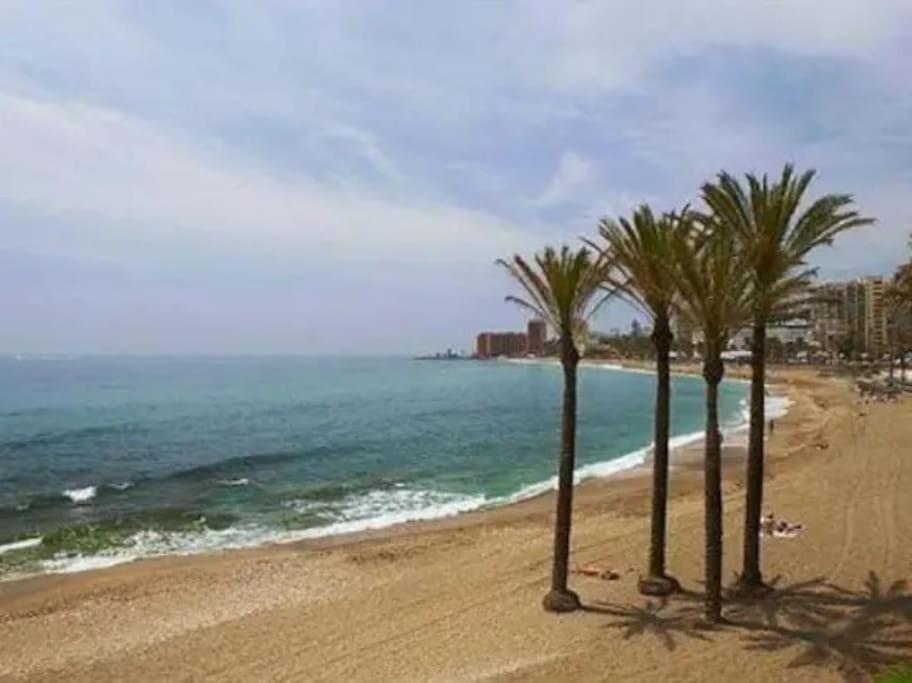 Elegante Alojamiento Con Piscina A 200 M Del Mar. Appartement