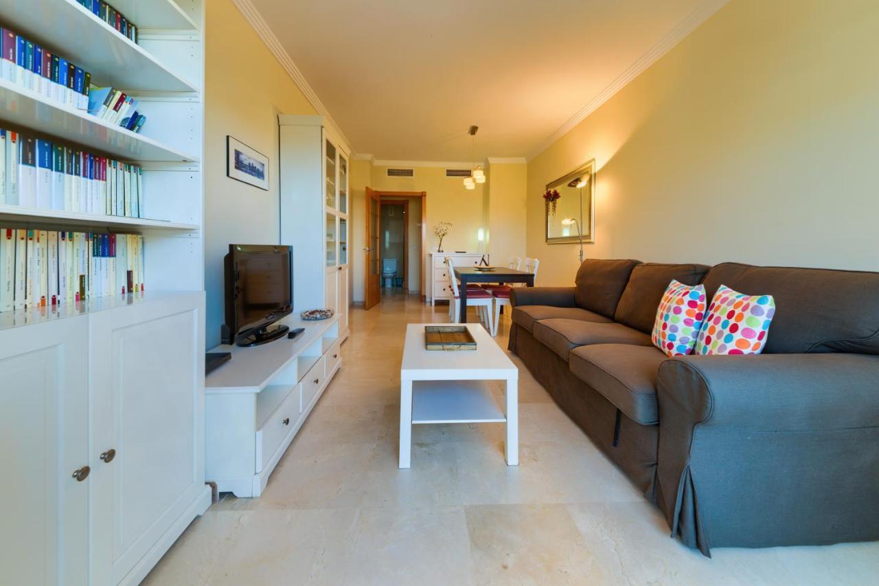 Apartment Holidays2benalmadena Arenal Golf 6 Guests With Terrace Pool & Garage *