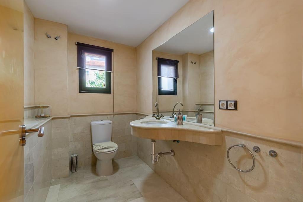 Tranquil 3 Bed With Private Pool + Sea View! Benalmadena