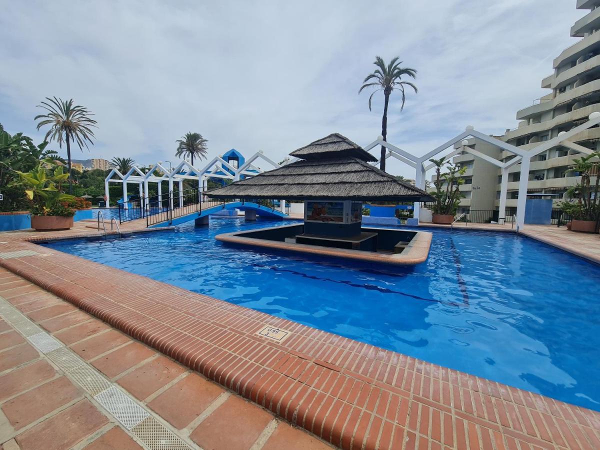 Precioso Con Piscinas Y Vistas Al Mar. Apartment Benalmadena