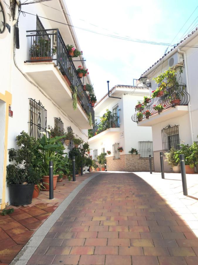 Aguila Apartment,