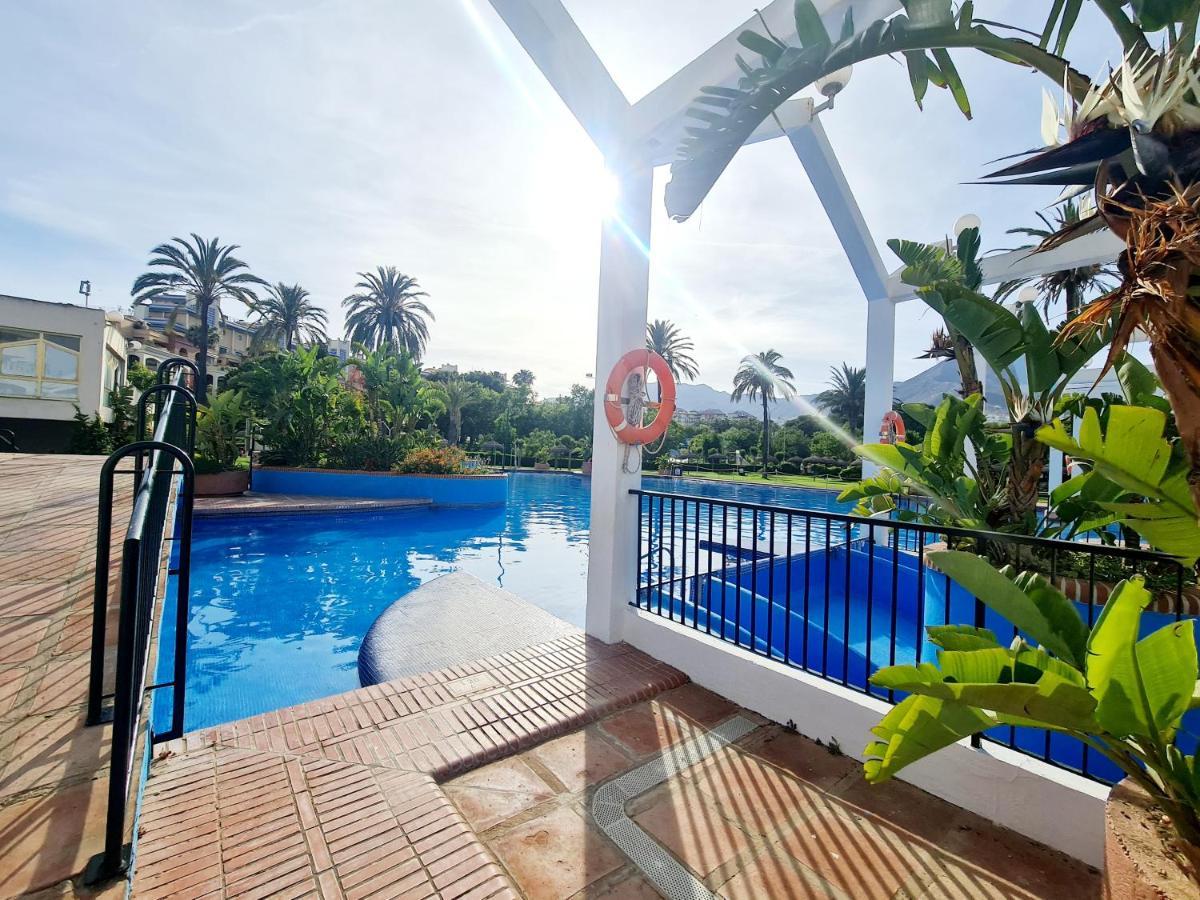 Apartment Precioso Con Piscinas Y Vistas Al Mar. Benalmadena