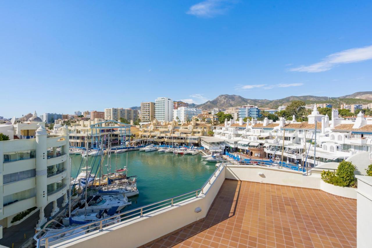 Apartment Malaga Puerto Benalmadena: Seaside With Pool And Marina Views