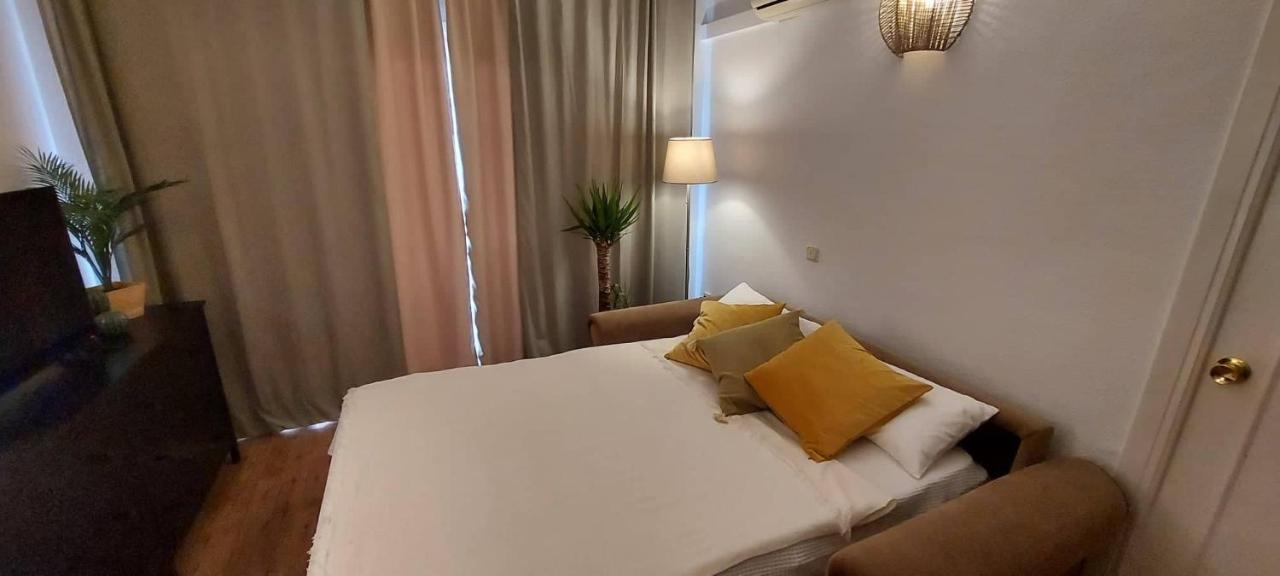 El Fantastico Benalbeach, Breakfast Included Apartamento