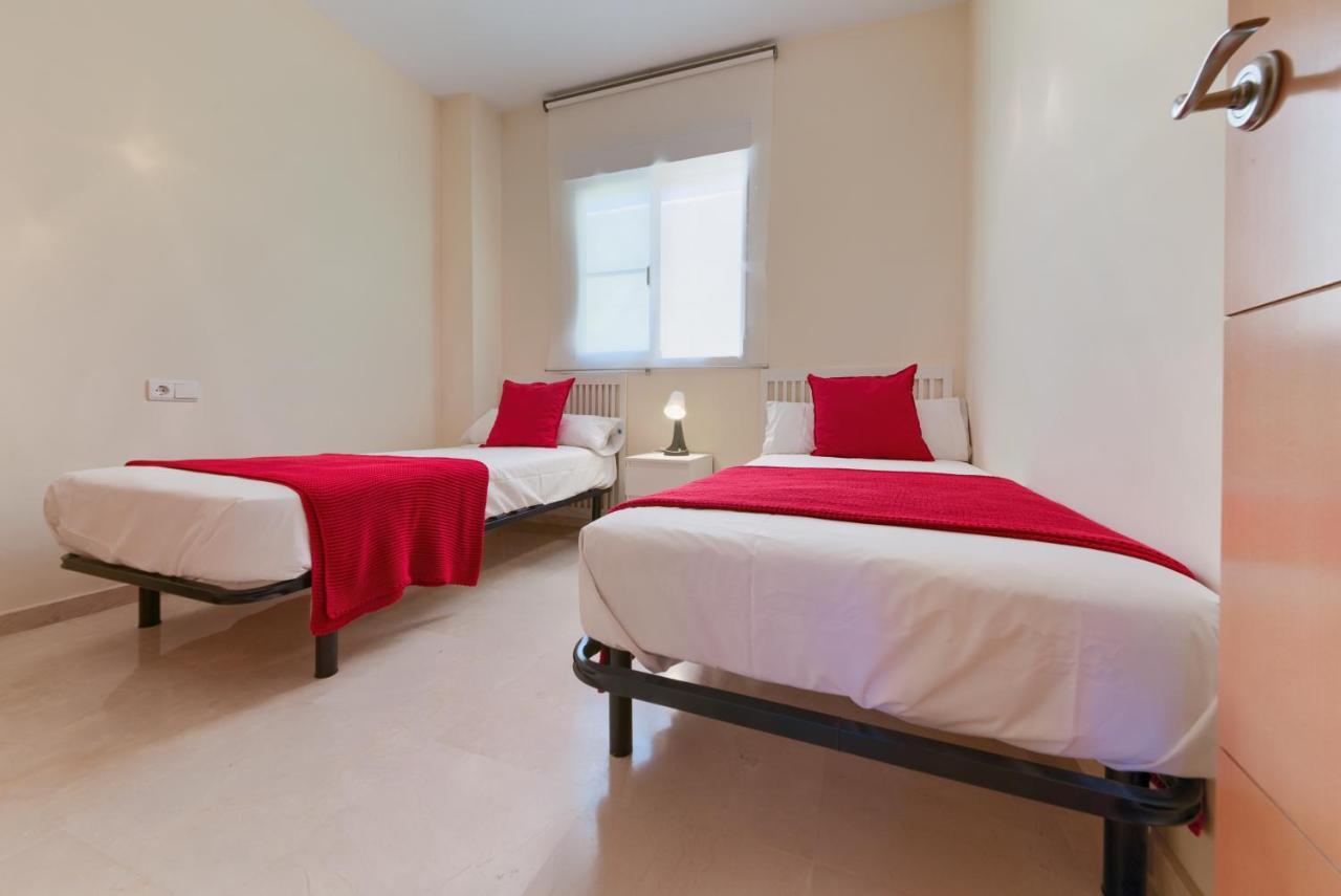 Holidays2benalmadena Arenal Golf 6 Guests With Terrace Pool & Garage Apartment *