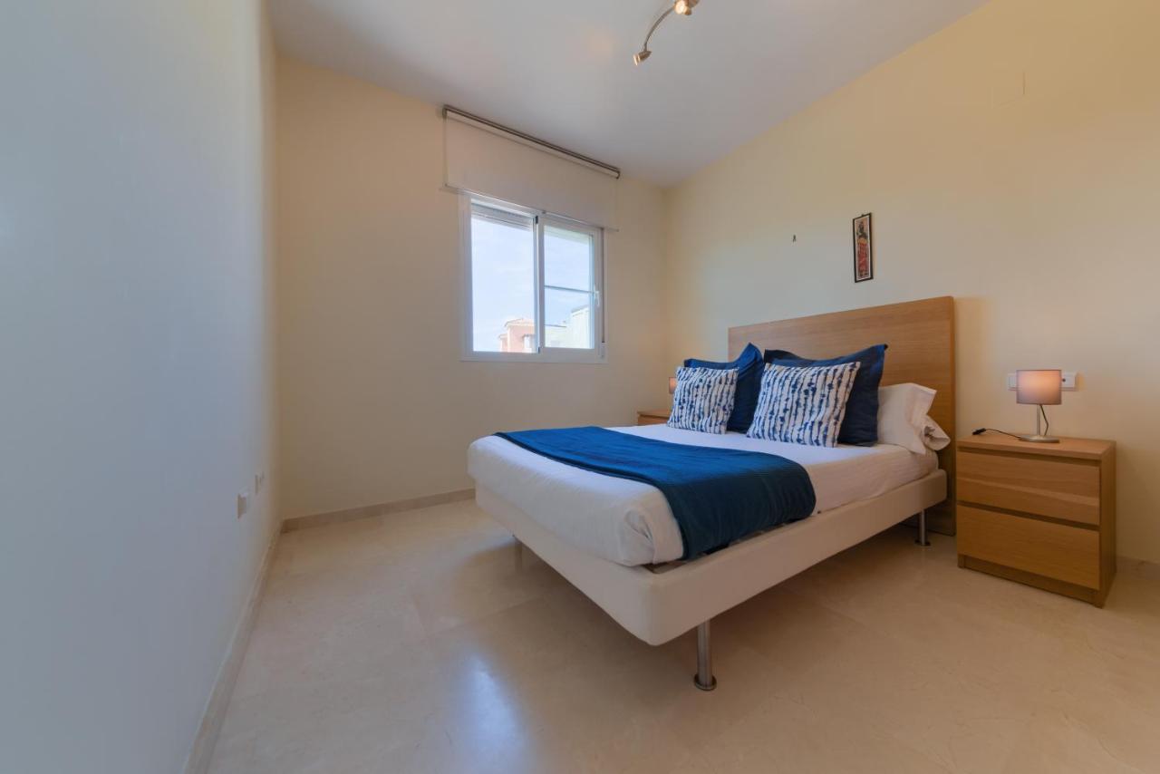 Apartment Holidays2benalmadena Arenal Golf 6 Guests With Terrace Pool & Garage Benalmadena