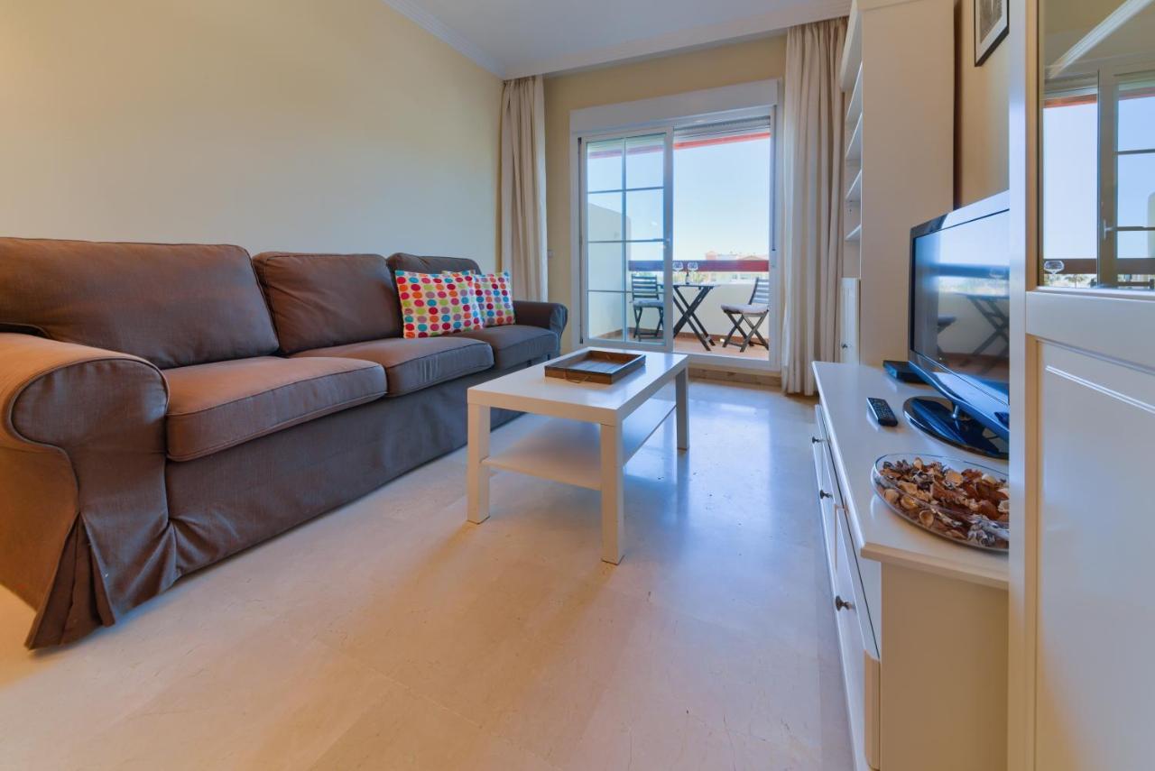 Holidays2benalmadena Arenal Golf 6 Guests With Terrace Pool & Garage Apartment Benalmadena