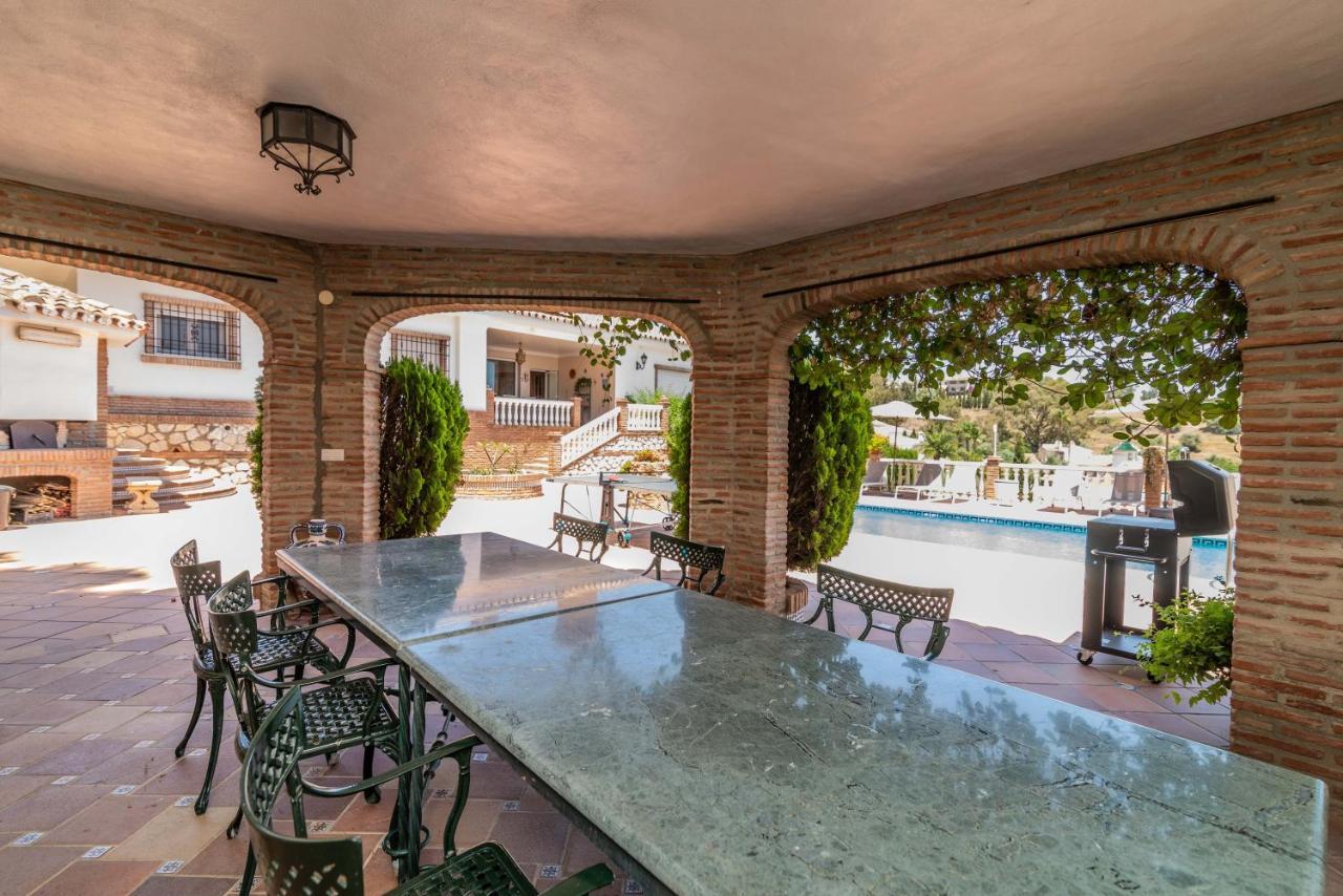 Vb Buganvilla 4bdr With Fantastic Sea Views *