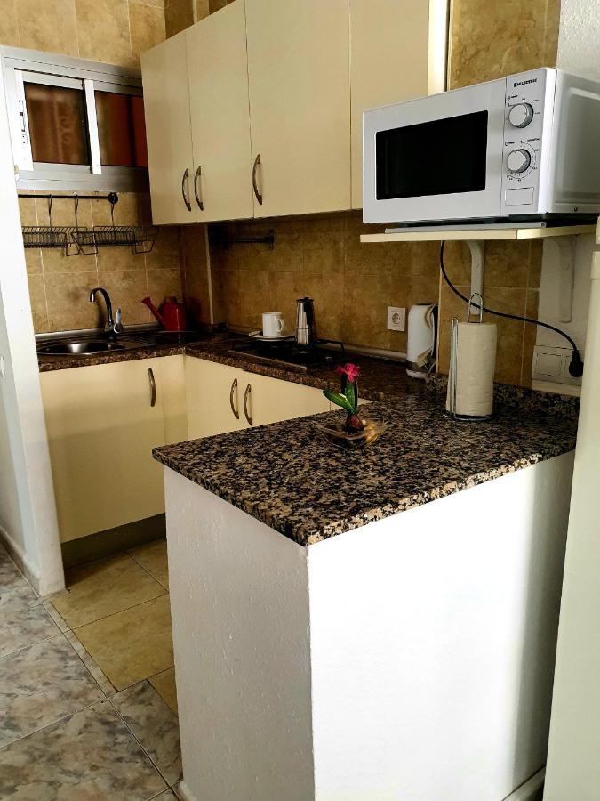 Vive Estudio Hercules 38, A 700m De La Playa Apartment *