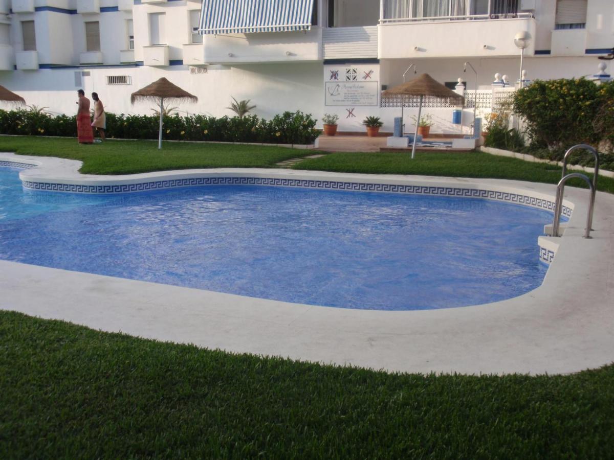 Apartamento 1ª Línea De Playa, 2 Dormitorios, Plaza De Garaje Benalmádena