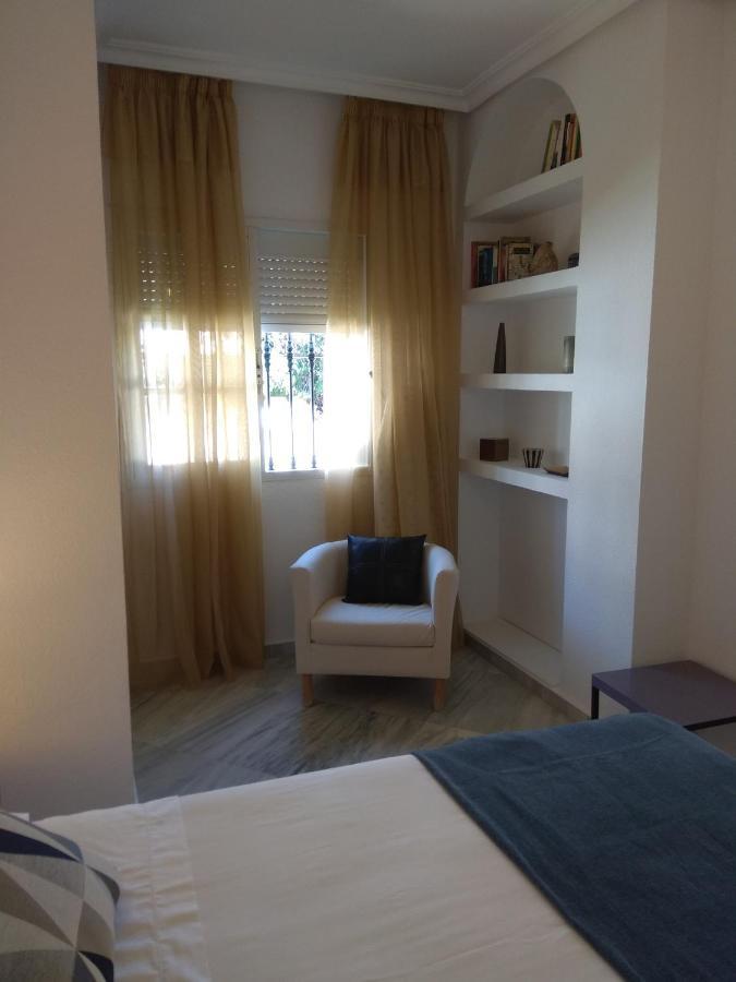 Apartamento Cerca Del Mar Con Piscina Y Parking. Apartment *