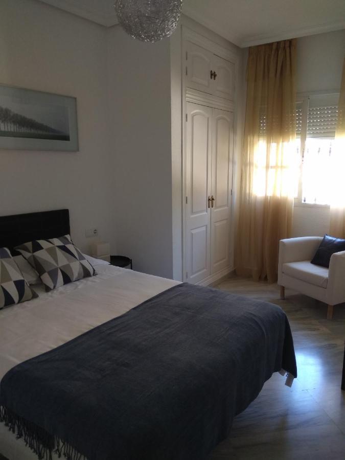 Apartamento Cerca Del Mar Con Piscina Y Parking. * Benalmadena