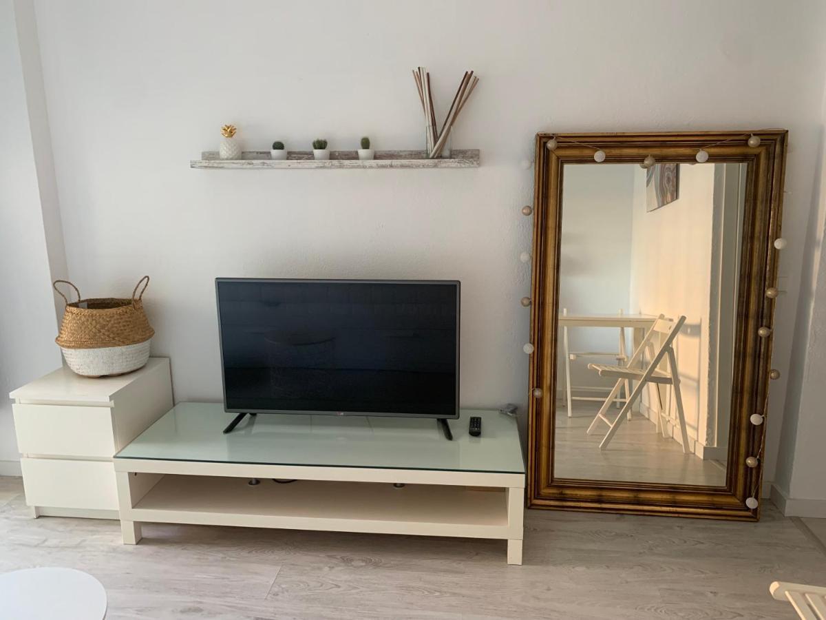Acogedor Estudio En Primera Linea De Playa Benalmadena