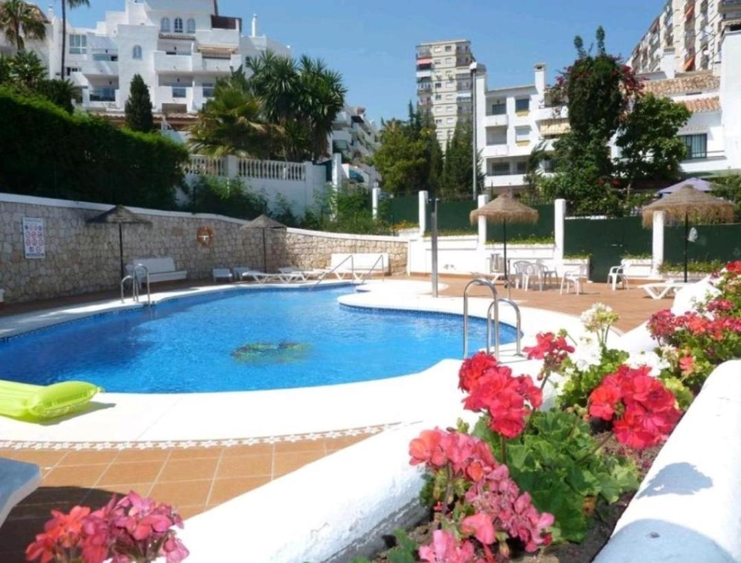 Apartment Apartamento Cerca Del Mar Con Piscina Y Parking. *
