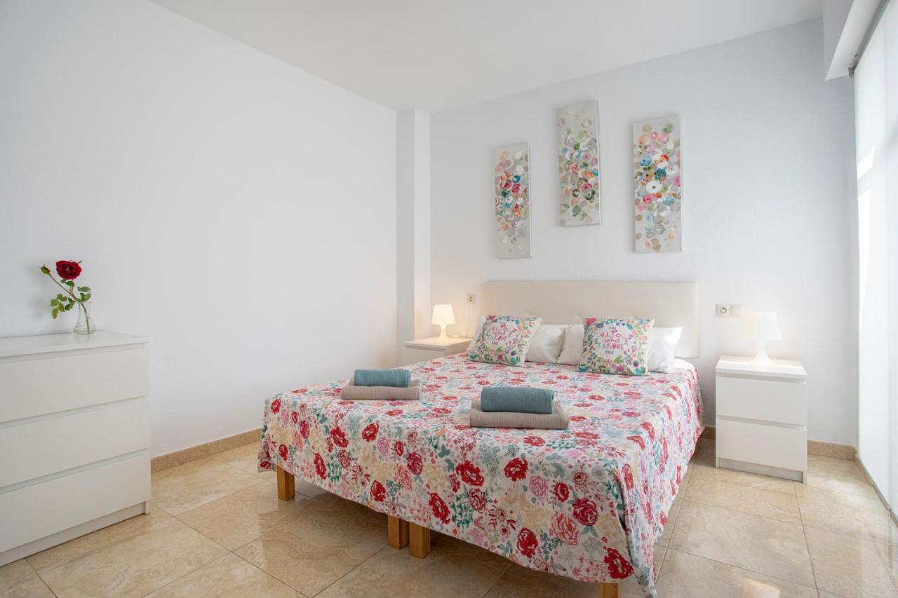 Apartment Atico Frente Al Mar - Vistas, Piscina, Terrazas, Parking! Benalmadena