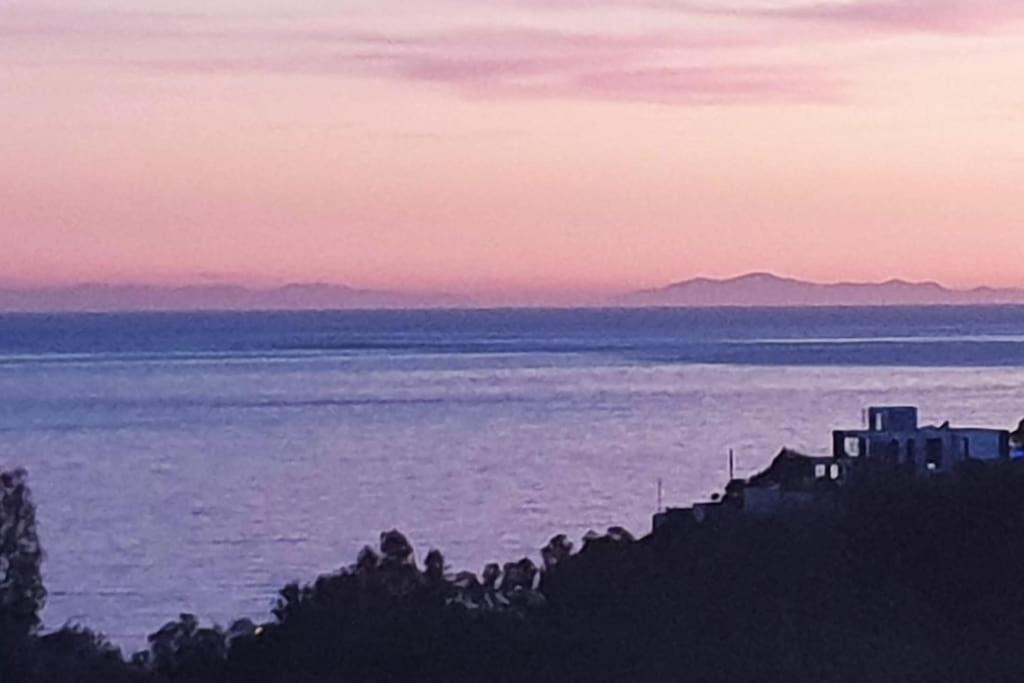 Luxury Penthouse With Sea&mountain Views & Hot Tub - Tranquility & Rest Apartment *