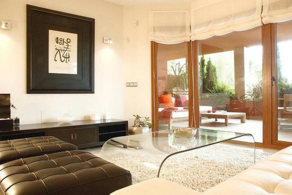 Apartment Altos Del Higueron