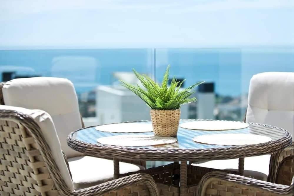 Penthouse Rocas Blancas Appartement Benalmádena