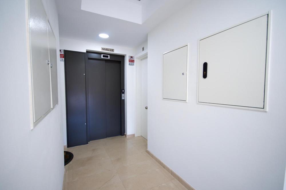 Penthouse Rocas Blancas Appartement *