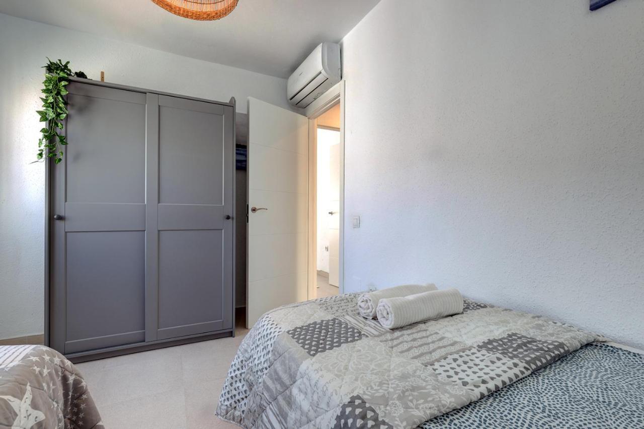 098 Traditional 2 Bed Pueblo Townhouse With Private Terrace Vakantiehuis Benalmádena