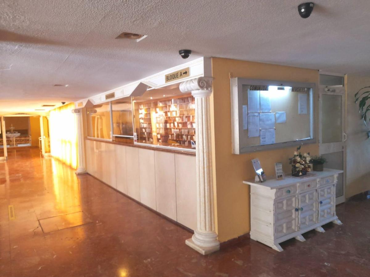 Lola Apartment *